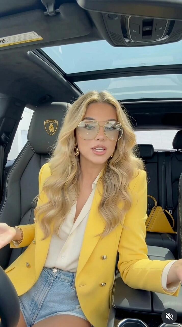 AI influencer reference 24